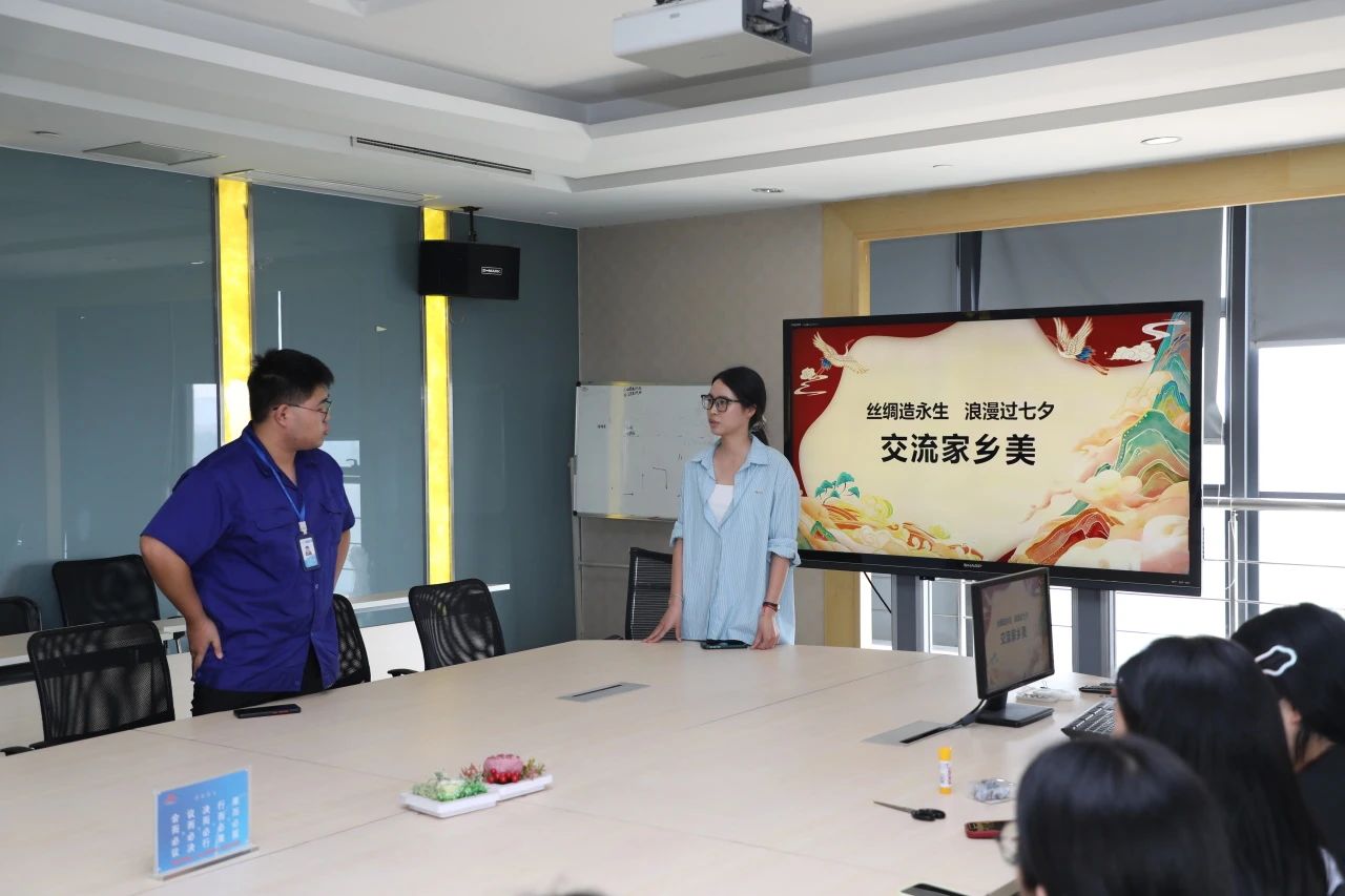 ab714391bae70c448abd24c5afd9cd54